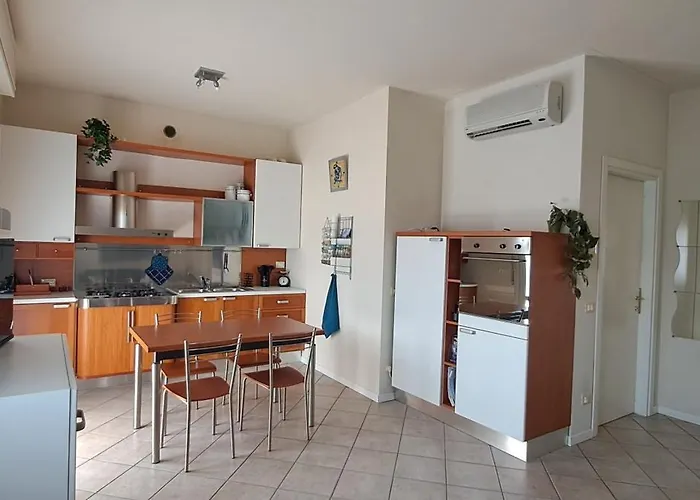 Happy Place アパート